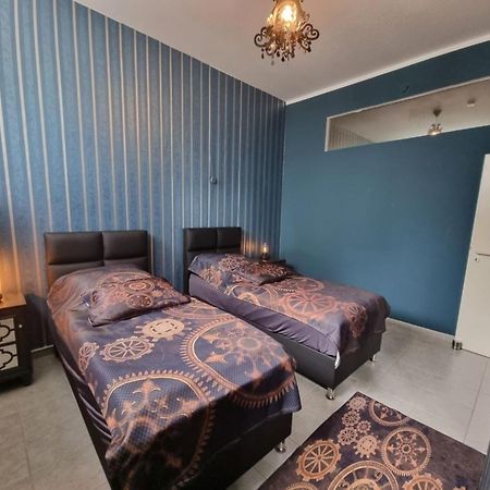 Retroversum Themen-Ferienwohnung Bad Oeynhausen Exteriér fotografie